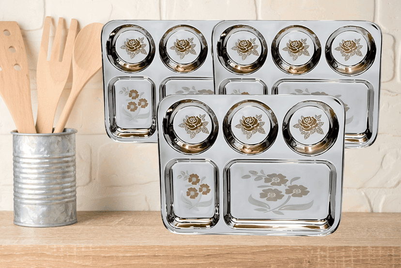 Wektu Stainless Steel Bhojan Thal/5 in 1 Container/Pack of 1