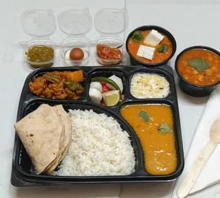 Premium Veg Thali