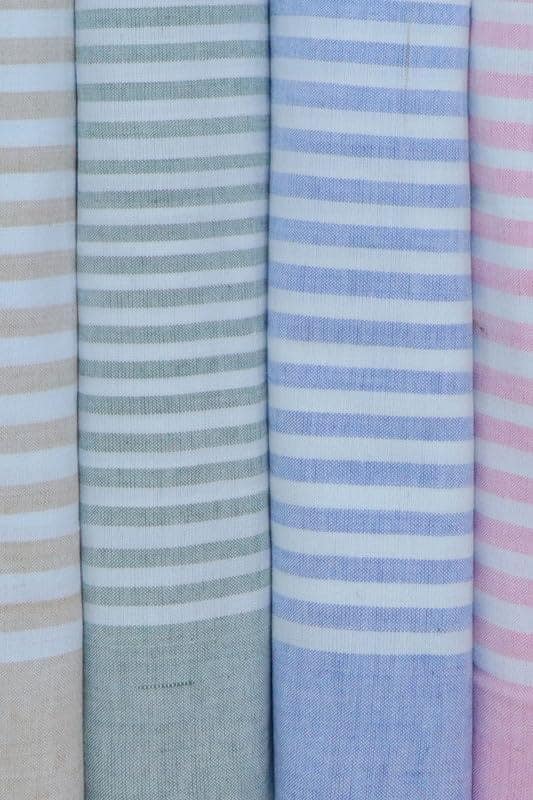 APCO Handloom (A Andhra Pradesh Govt Emporium)- Pure Handloom Chengai Cotton Towels | CTL0008 (Set of 4) view 2